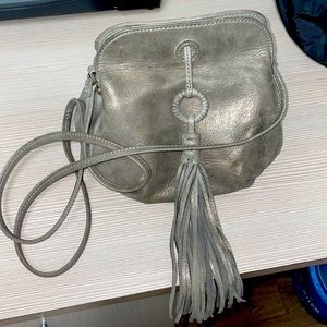 HOBO crossbody bag in the color “granite gold”